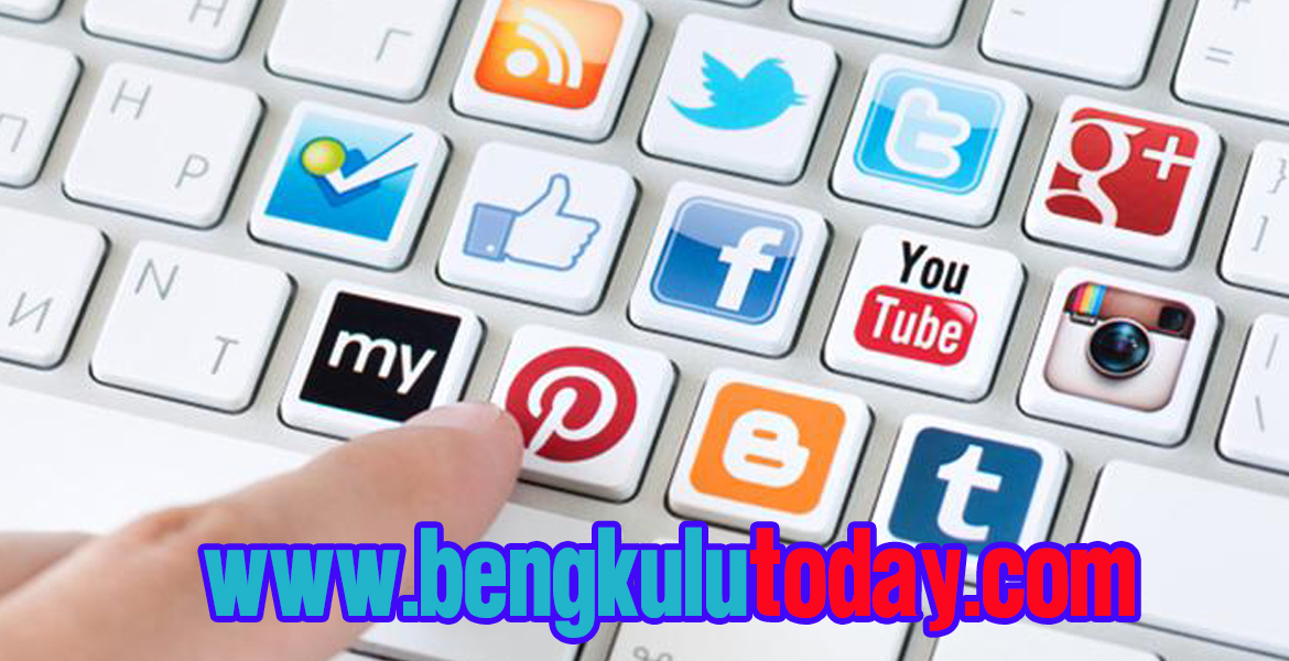 Gubernur Bengkulu Dr Ridwan Mukti