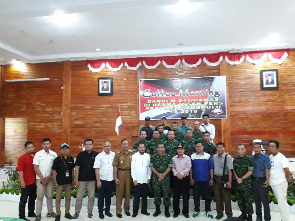 Danrem 041 Gamas Provinsi Bengkulu Saat Menggelar Coffe Morning Bersama Insan Pers