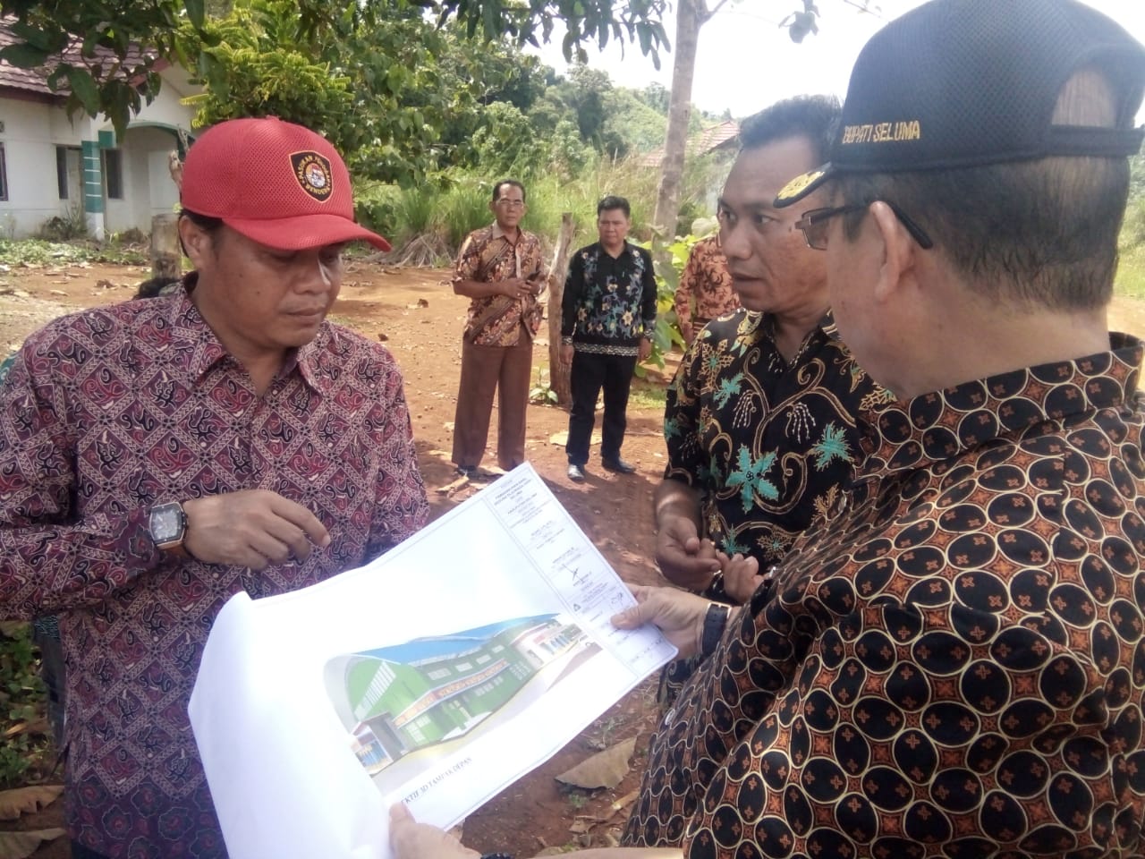Bupati Seluma Cek Lokasi Pembangunan GOR