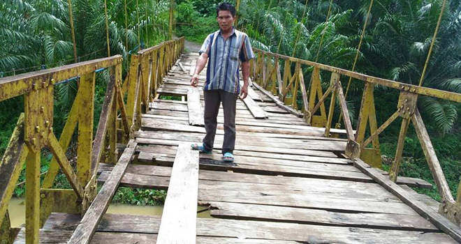 Jembatan Gantung Rusak