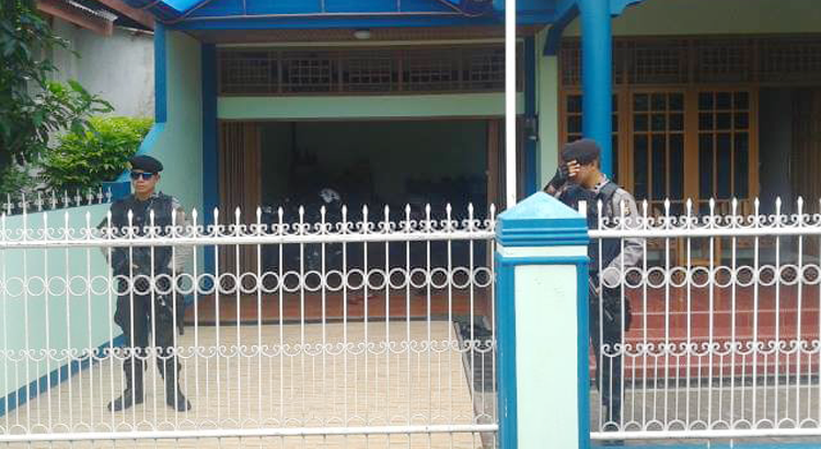 KPK Geledah Rumah Pribadi Hakim Toton