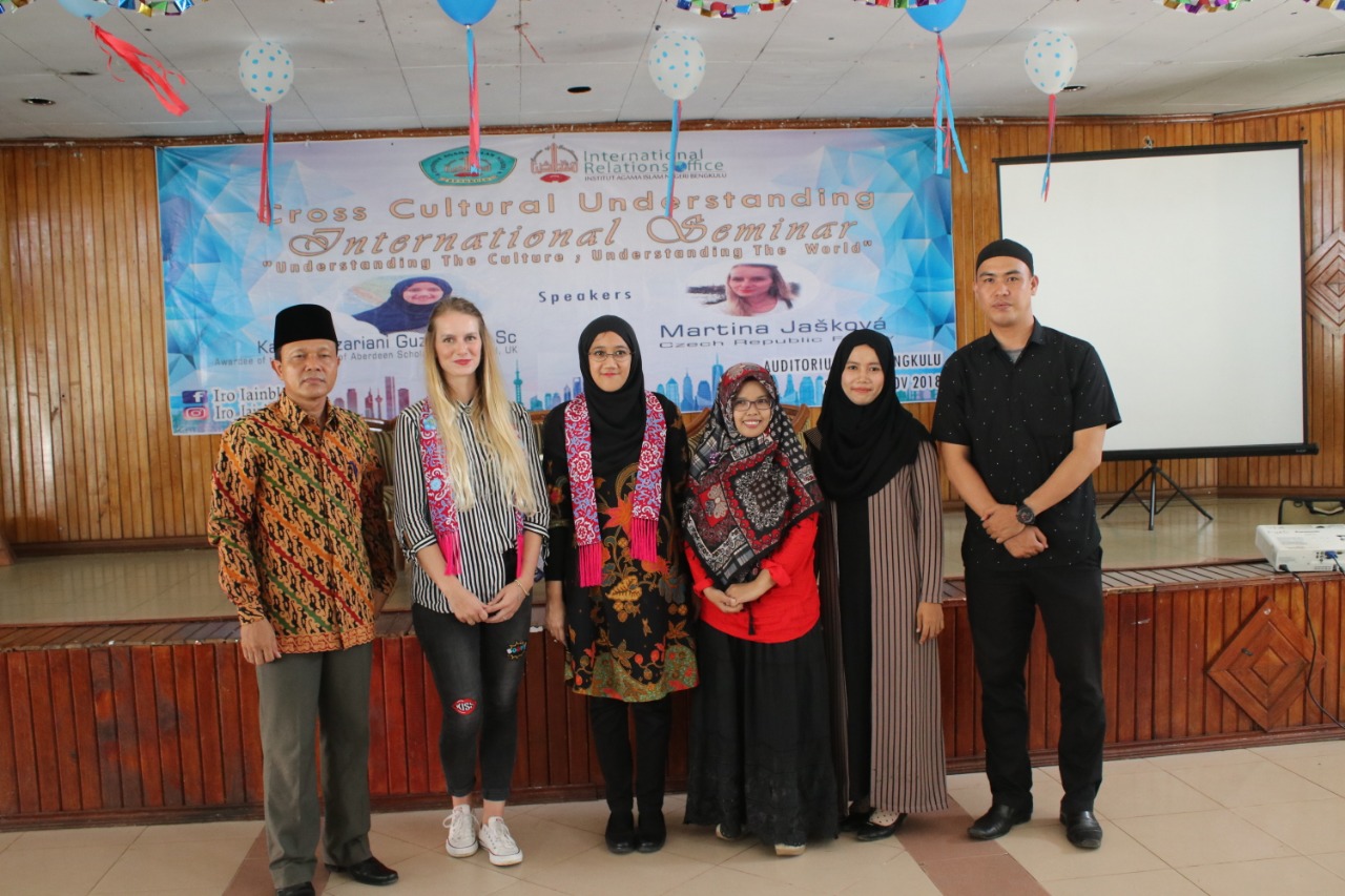Foto Narasumber Seminar