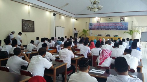 Sesda Kota Marjon saat membuka acara