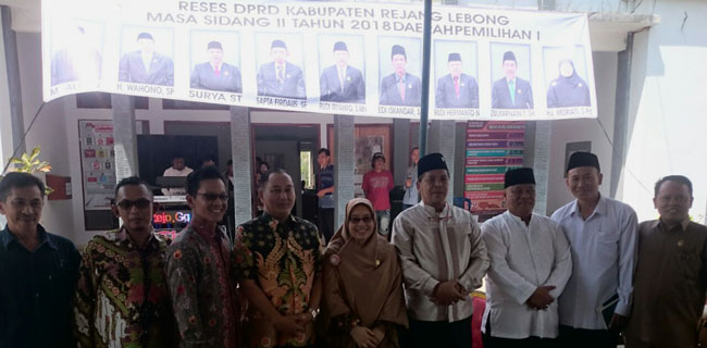 Suasana Reses DPRD Dapil I yang digelar di Kantor Carmat Curup Tengah