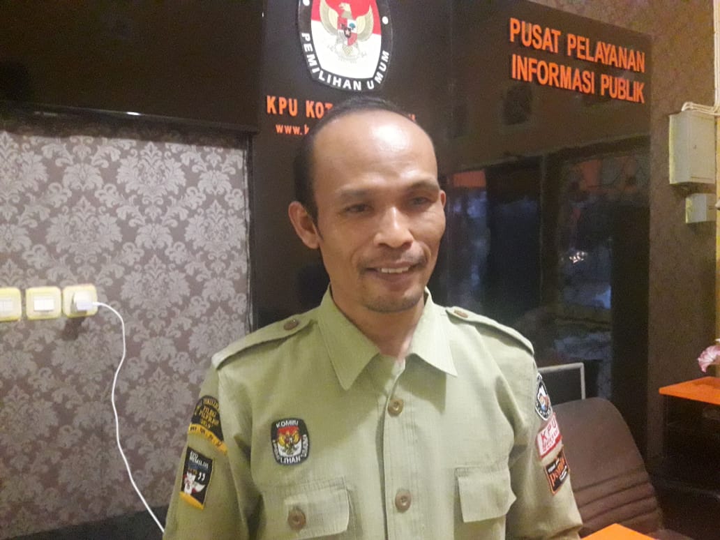 Komisioner KPU Kota Bengkulu Debi Harianto