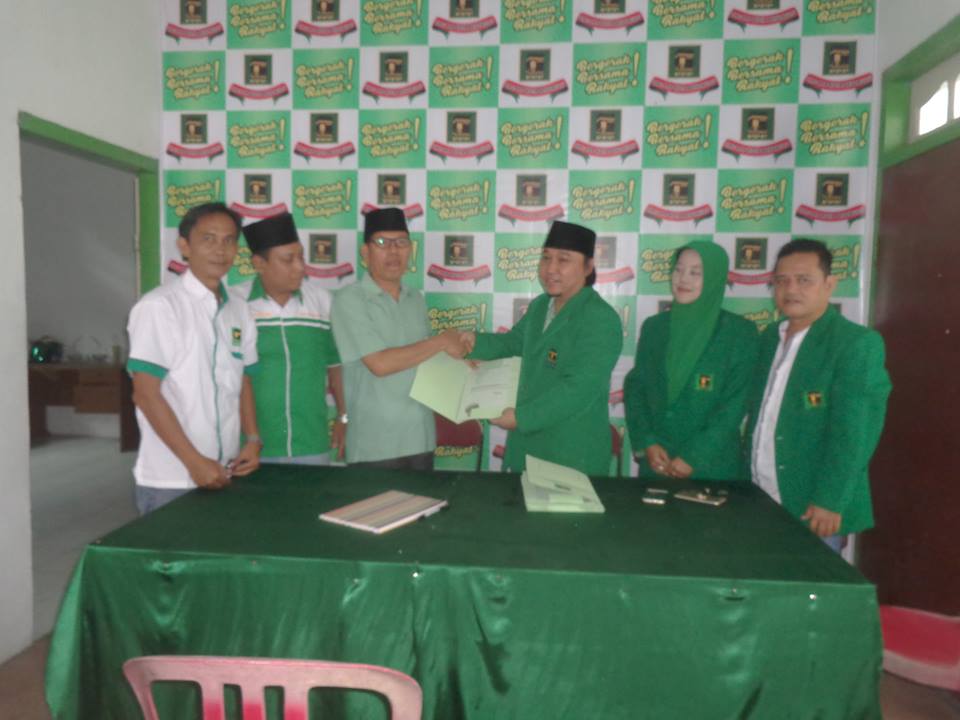 Suimi Fales mendaftar ke DPC PPP Kota Bengkulu
