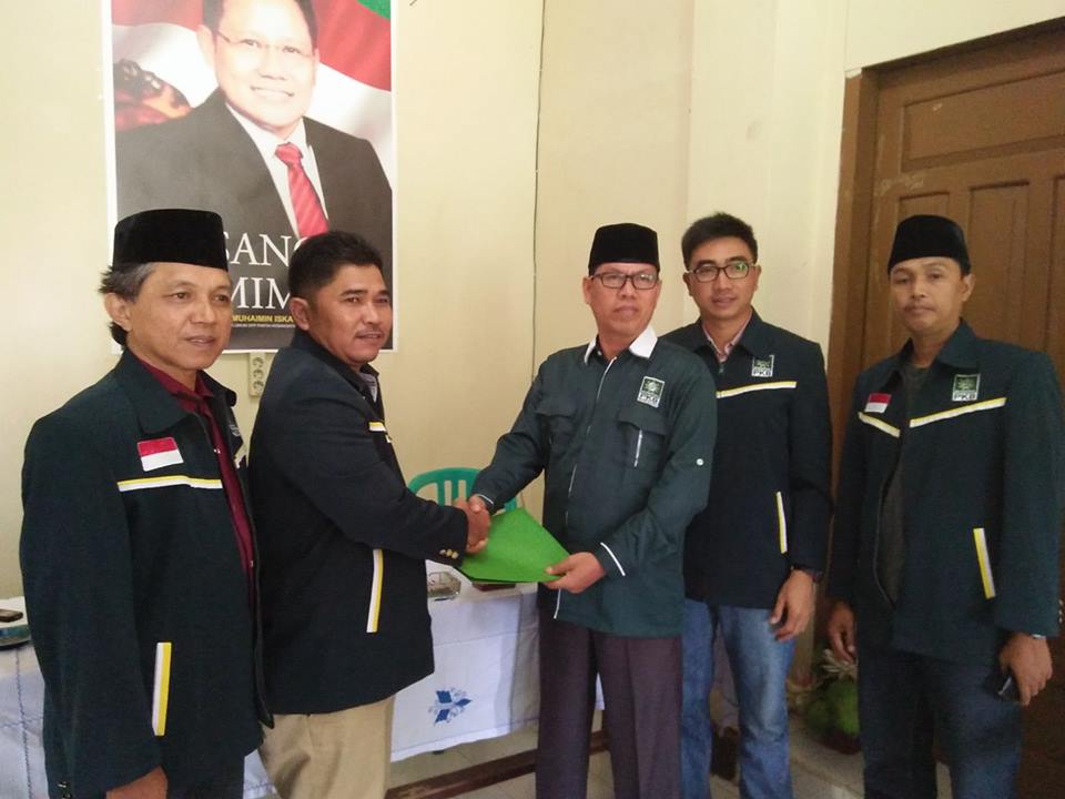 Suimi Fales mendaftar ke DPC PKB Kota Bengkulu