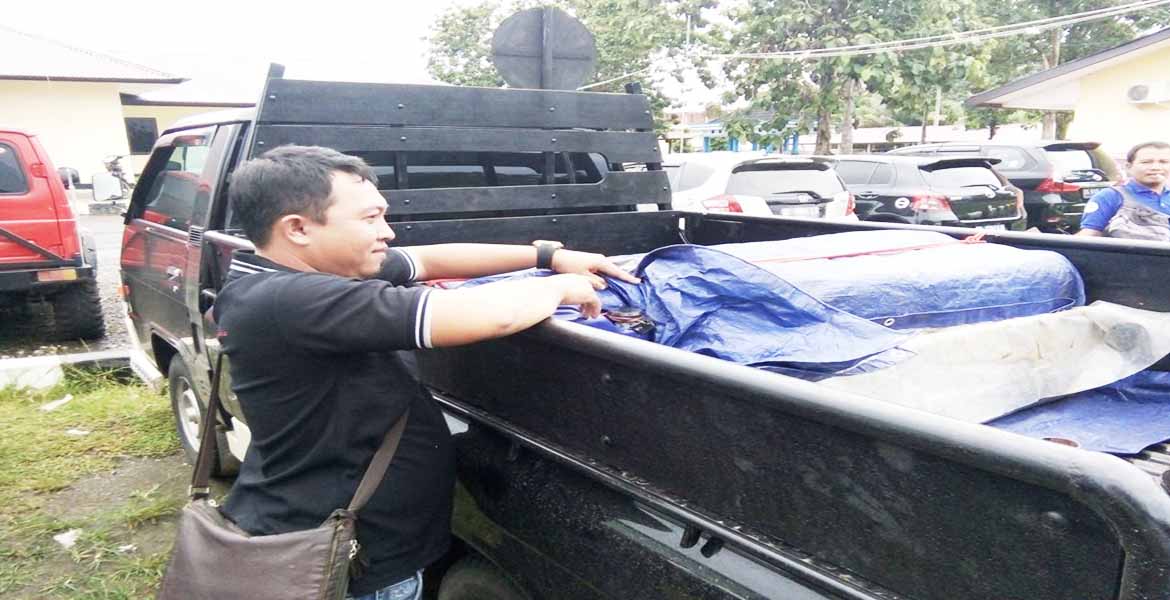Dari operasi Pekat Nala 2018 yang dilaksanakan Polres Kepahiang mengamankan 65 L miras tradisional jenis tuak Foto : Dok Polres Kepahiang