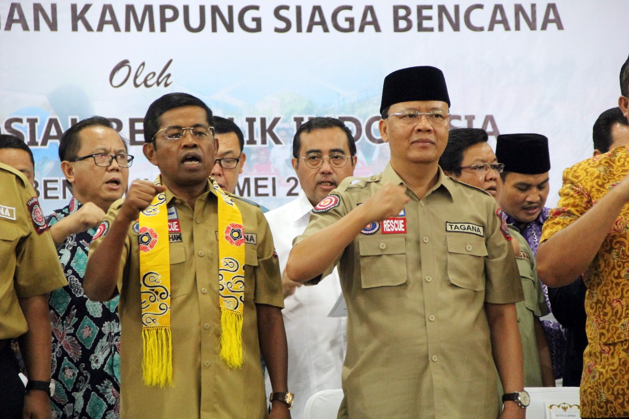 Penyaluran Bantuan Sosial Non Tunai Program Keluarga Harapan (PKH) serta Bantuan Pangan Non Tunai (BPNT) mulai dilaksanakan, kegiatan ini dilangsungkan di Balai Raya Semarak Bengkulu