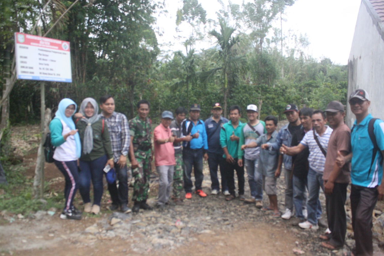 Monitoring Penggunaan ADD dan DD Desa Tertik Oleh Tim Kecamatan Sabtu (29/9/18)