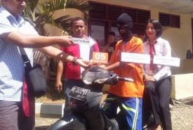 Adegan rekonstruksi kasus pembunuhan Yusnaini / Foto : Rori