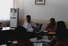 Gubernur Bengkulu Ridwan Mukti saat memimpin rakor bersama Bupati BU Ir Mian