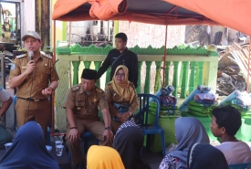 Kunjungan Wawali Melhat Korban Kebakaran