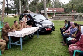 Wabup Bengkulu Selatan, Gusnan Mulyadi Mengumpulkan Para Pedagang Pasar Bawah