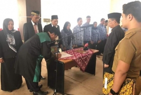 Lantik Pejabat Eselon III dan IV