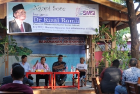 Dr Rizal Ramli saat mengisi diskusi bersama SMSI Bengkulu