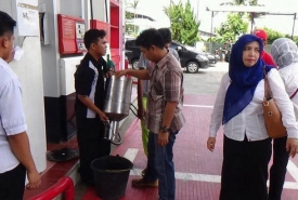Sidak UPTD Disperindag Provinsi di SPBU dalam Kota Bengkulu, Rabu (07/12/2016)