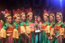 Tim Tari Kreasi Tabot dari Bengkulu Selatan Yang Berhasil Meraih Juara 2