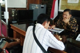 Dua Warga Melapor ke Ketua DPRD BS Terkait Keluhan Program BSPS