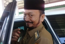 Marjon, Sekda Kota Bengkulu usai diperiksa di Kejari Bengkulu