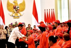 Presiden Berikan Bonus dan Silaturahmi dengan Atlet Asian Para Games di Istana Bogor