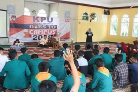 Peserta KPU Goes to Kampus