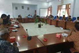 Dprd Rejang Lebong saat rapat