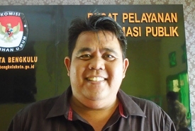 Darlinsyah, M.Si, Ketua KPU Kota Bengkulu