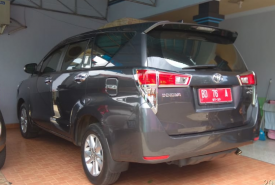 Mobil jenazah RSUD Kota Bengkulu yang diduga dialih fungsikan menjadi mobil dinas Direktur RSUD Kota Bengkulu (Foto : Bengkuluinteraktif.com)