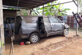 Mobil Dinas Toyota Fortuner mengalami lakalantas tunggal di Seluma