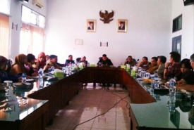 Tim Stirrd bersama DPRD Seluma saat membahas kesepakatan kerjasama penanggulangan bencana di daerah