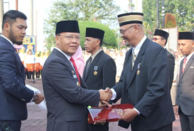 Plt Gubernur Bengkulu saat menjadi inspektur upacara Hari Agraria
