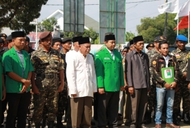Abdul Haris Makmun saat mendaftar ke KPU Provinsi Bengkulu