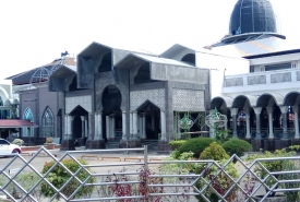 Renovasi Masjid Baitul Izzah